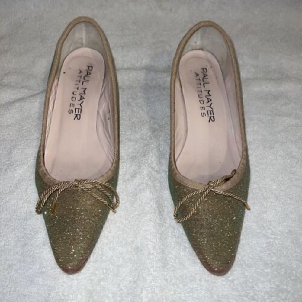 Paul Mayer Attitudes Womens Gold Sparkle Gold Kitten Heel Pumps Shoes Size 9.5